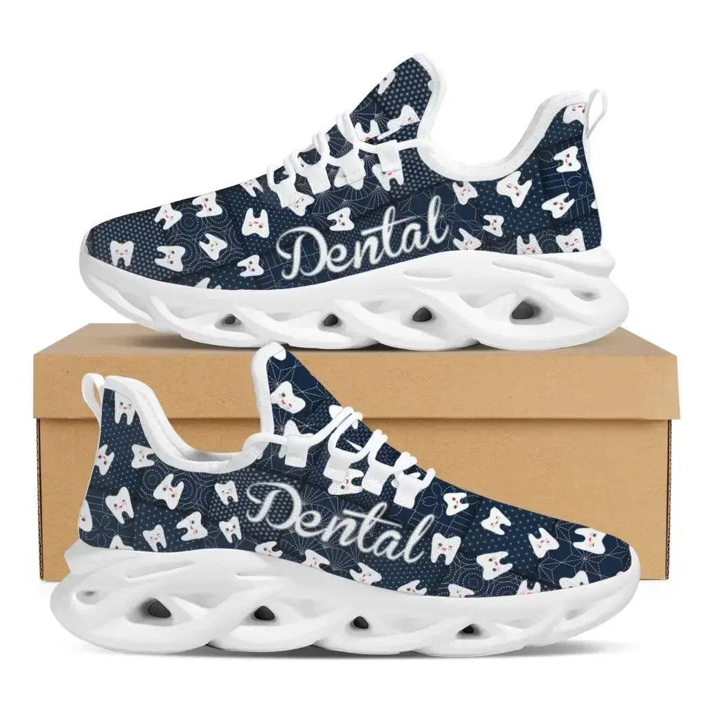 レディースプラットフォームスニーカー、キュートな漫画の歯柄プ - Sneaker Career のレビューと価格
