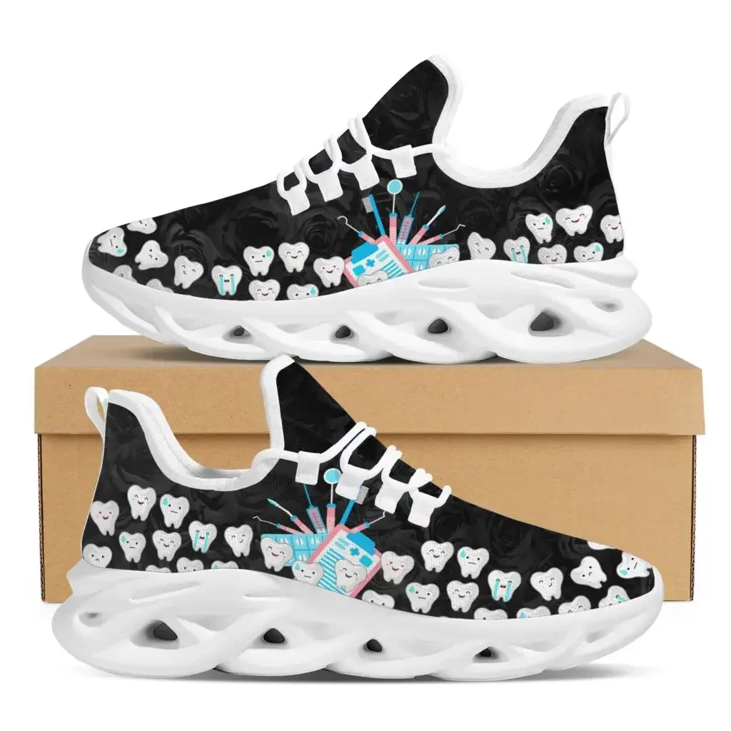 レディースプラットフォームスニーカー、キュートな漫画の歯柄プ - Sneaker Career のレビューと価格