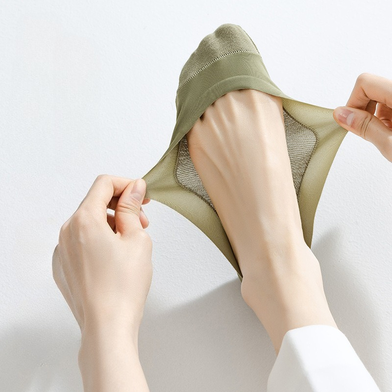 1足 アイスシルク ノーショーライナーソックス レディース  - Heel Liner Grip のレビューと価格