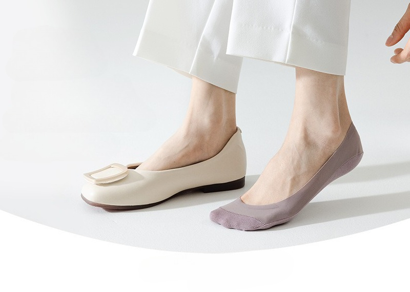 1足 アイスシルク ノーショーライナーソックス レディース  - Heel Liner Grip のレビューと価格