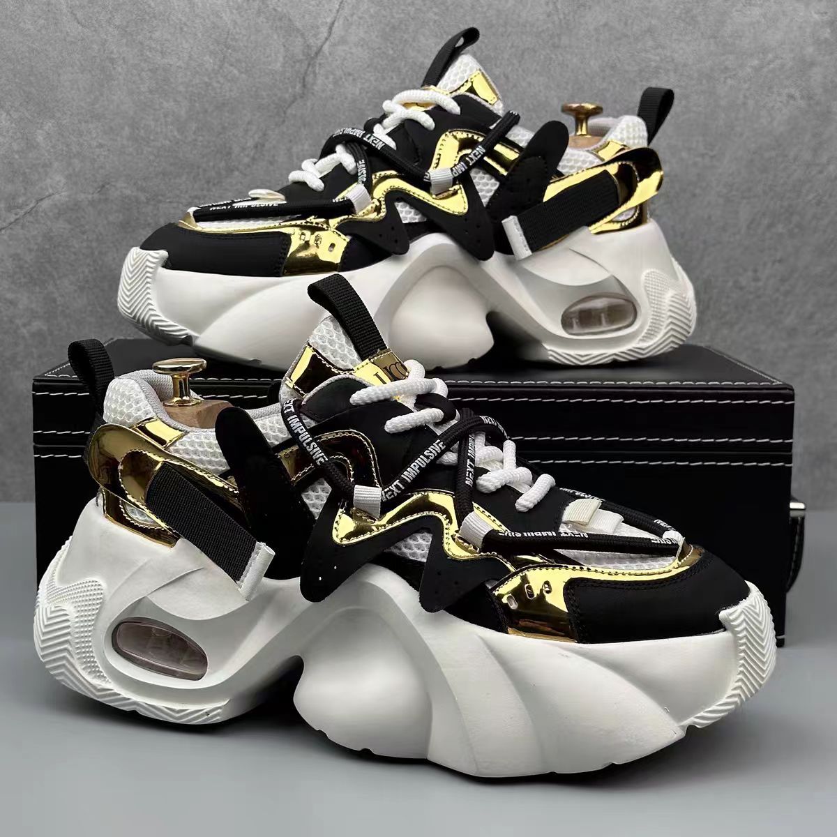 ニューダッドシューズ カラーブロック カジュアル メンズスニ - Sneaker Career のレビューと価格