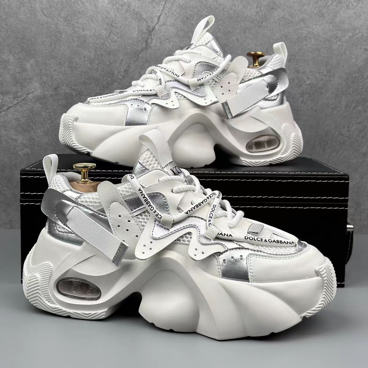 ニューダッドシューズ カラーブロック カジュアル メンズスニ - Sneaker Career のレビューと価格